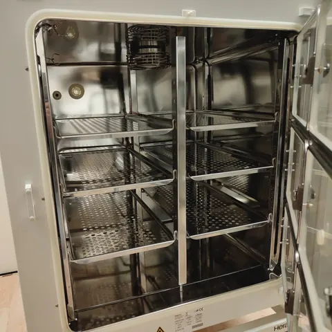 Thermo Scientific HERACell 240i, 51026331, 2012 – View 5